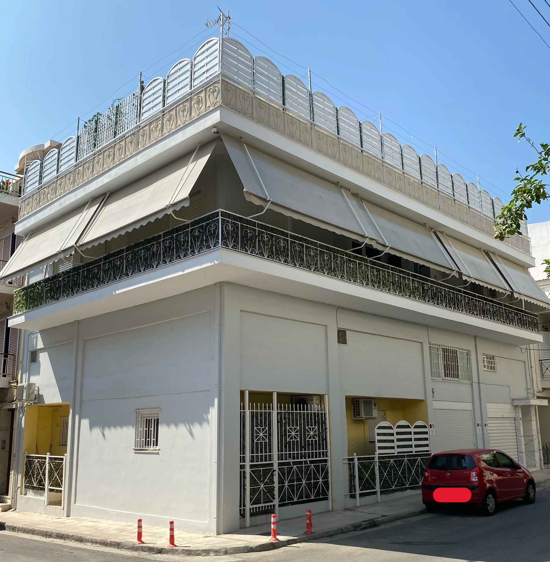 416ix real estate Studio